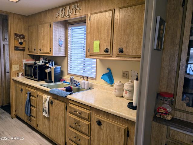 7300 N 51st Avenue C50, Glendale, AZ 85301