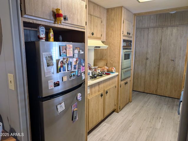 7300 N 51st Avenue C50, Glendale, AZ 85301