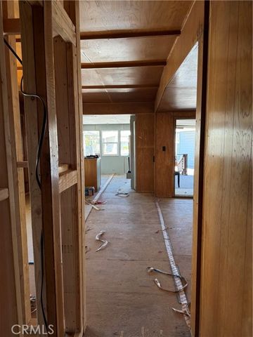 301 E Foothill 6, Pomona, CA 91767