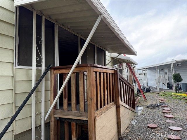 301 E Foothill 6, Pomona, CA 91767