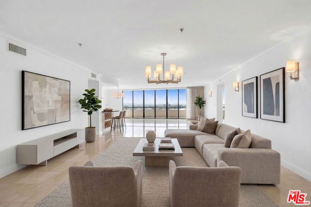 10660 Wilshire Boulevard 701, Los Angeles, CA 90024
