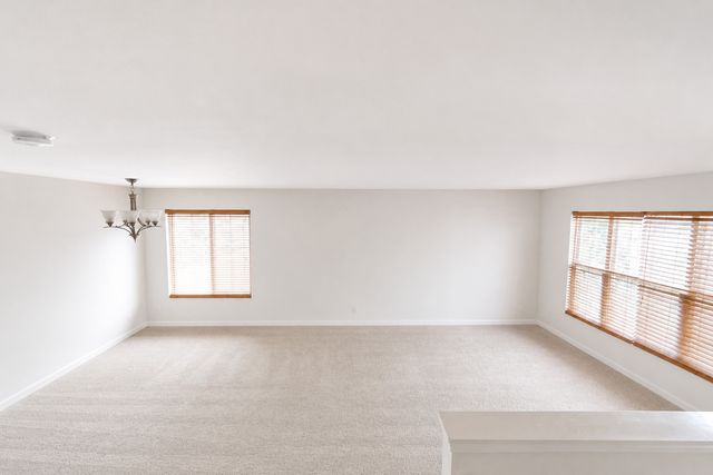 1709 Windward Drive, Pingree Grove, IL 60140