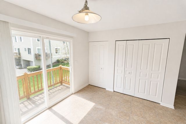 1709 Windward Drive, Pingree Grove, IL 60140