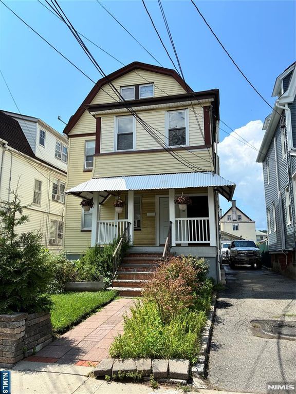 357 High Street, Orange, NJ 07050
