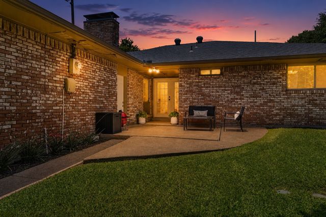 2814 Forest Grove Drive, Richardson, TX 75080