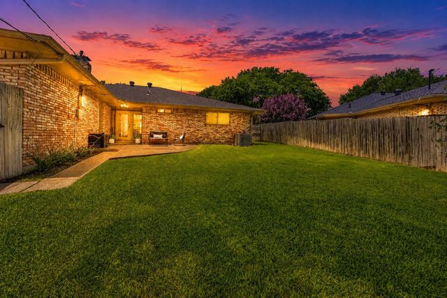 2814 Forest Grove Drive, Richardson, TX 75080