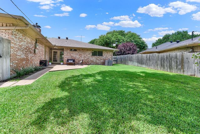 2814 Forest Grove Drive, Richardson, TX 75080
