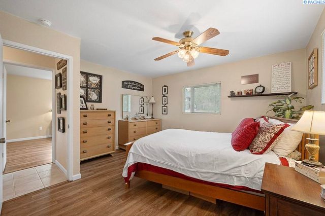 940 SE Glen Echo Rd, Pullman, WA 99163