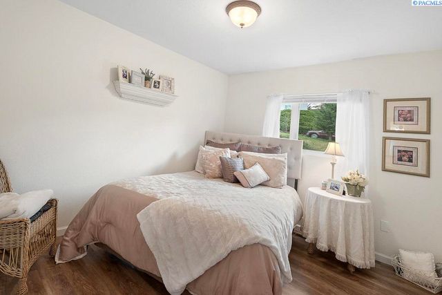 940 SE Glen Echo Rd, Pullman, WA 99163