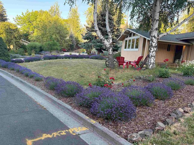 940 SE Glen Echo Rd, Pullman, WA 99163