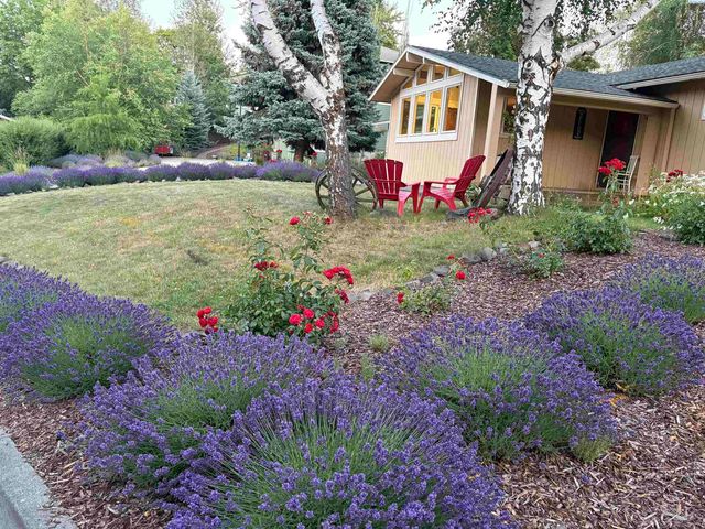 940 SE Glen Echo Rd, Pullman, WA 99163