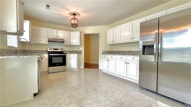3409 Bent Creek Court, Greensboro, NC 27410