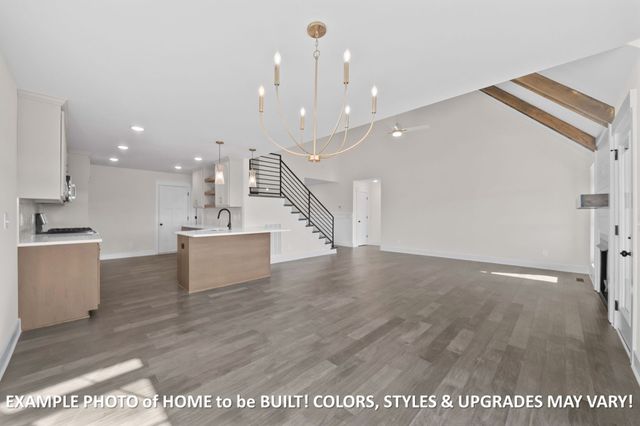 913 Bankside Dr, Clarksville, TN 37043