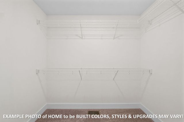 913 Bankside Dr, Clarksville, TN 37043