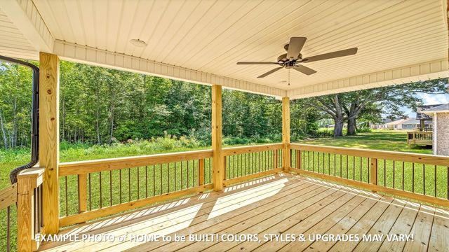 913 Bankside Dr, Clarksville, TN 37043