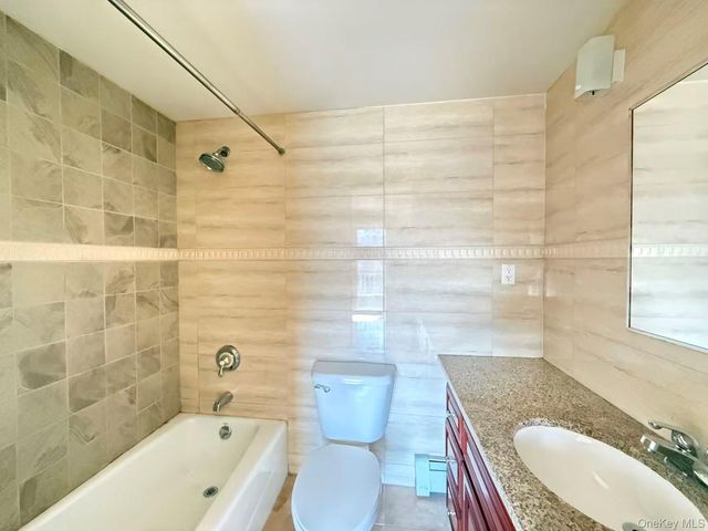 9305 37th Avenue 2B, Jackson Heights, NY 11372