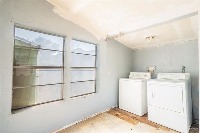 2013 Thornton Street, Mission, TX 78572