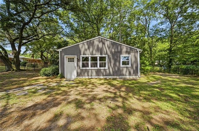 7077 Kirby CRES, Norfolk, VA 23505