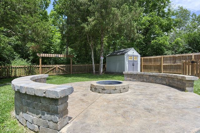2421 Rossini Road, Miami Twp, OH 45459