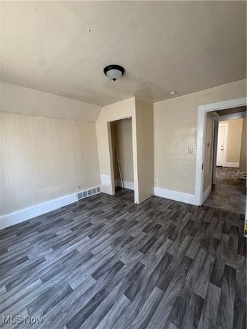 2142 105th W, Cleveland, OH 44102