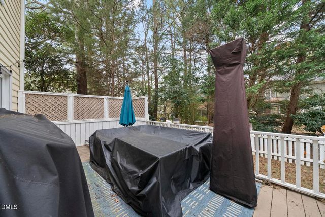 8705 Chatterleigh Circle, Raleigh, NC 27615