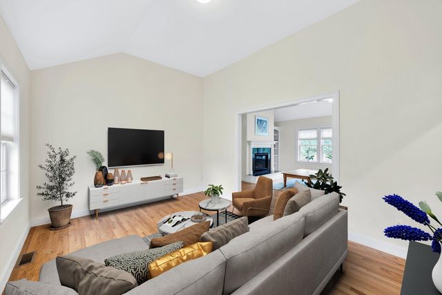 15 Red Cedar Circle, East Falmouth, MA 02536