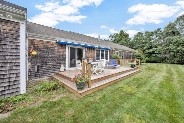 15 Red Cedar Circle, East Falmouth, MA 02536