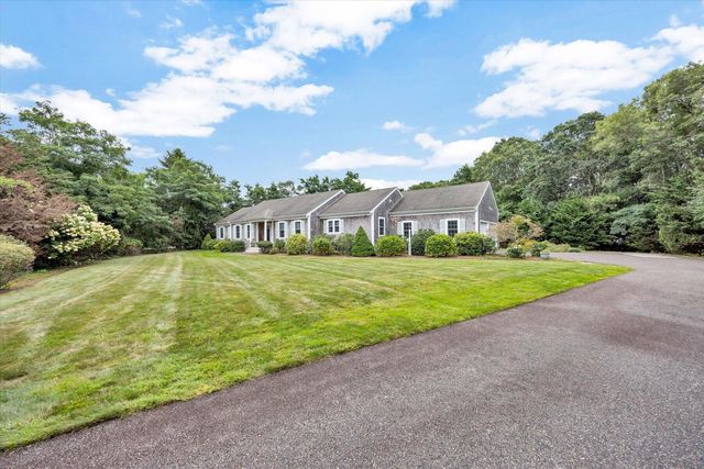 15 Red Cedar Circle, East Falmouth, MA 02536