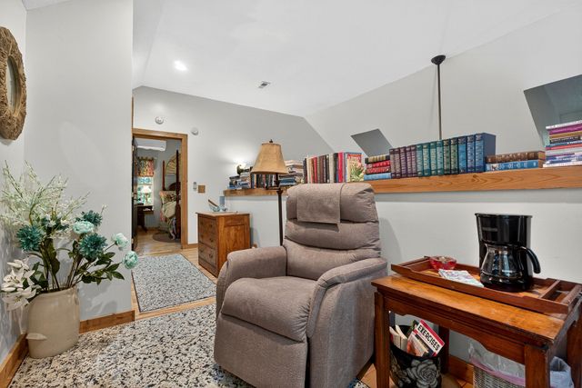 155 Wildwood Rd, Smithville, TN 37166