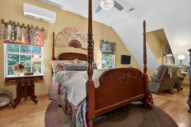 155 Wildwood Rd, Smithville, TN 37166