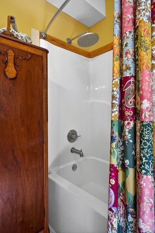 155 Wildwood Rd, Smithville, TN 37166