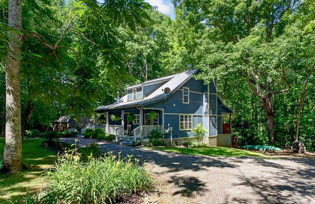 155 Wildwood Rd, Smithville, TN 37166
