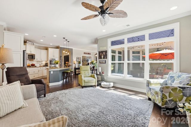 1100 Avalon Place, Matthews, NC 28104