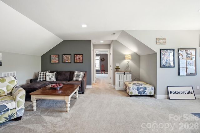 1100 Avalon Place, Matthews, NC 28104
