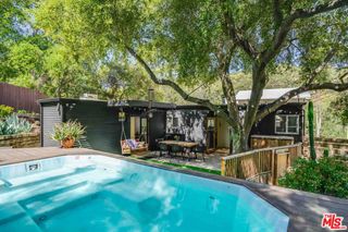 20402 Paradise Lane, Topanga, CA 90290