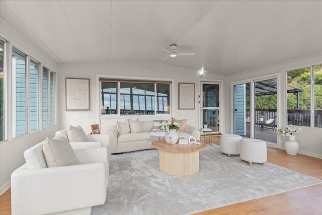 2204 170th Avenue, Castro Valley, CA 94546