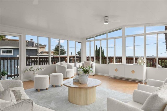 2204 170th Avenue, Castro Valley, CA 94546