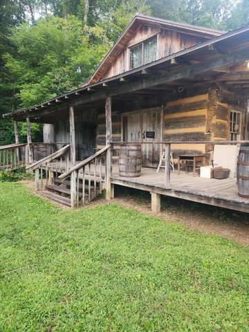 893 Hummel Road, Mt Vernon, KY 40456