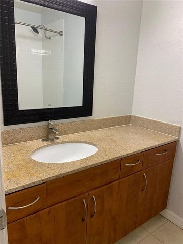 11562 WESTWOOD BOULEVARD 935, Orlando, FL 32821