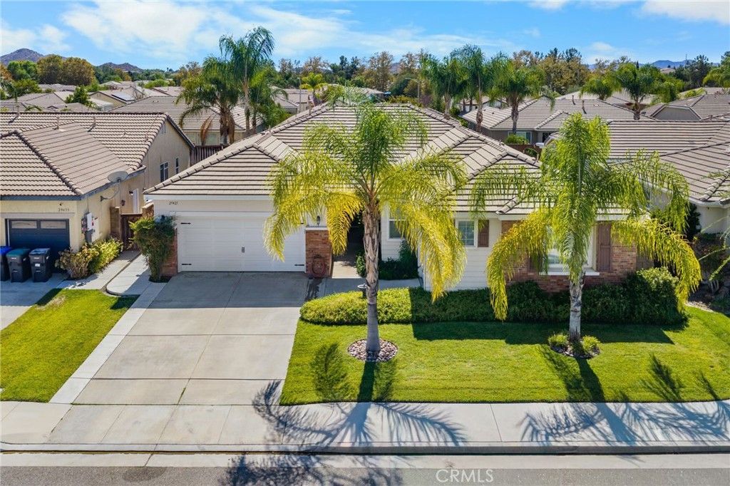 29421 Lake Hills, Menifee, CA 92585 — exterior