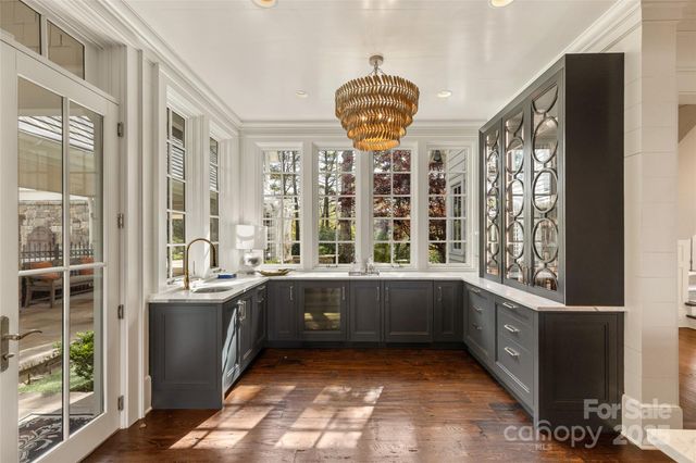 1877 Bowery Road, Highlands, NC 28741