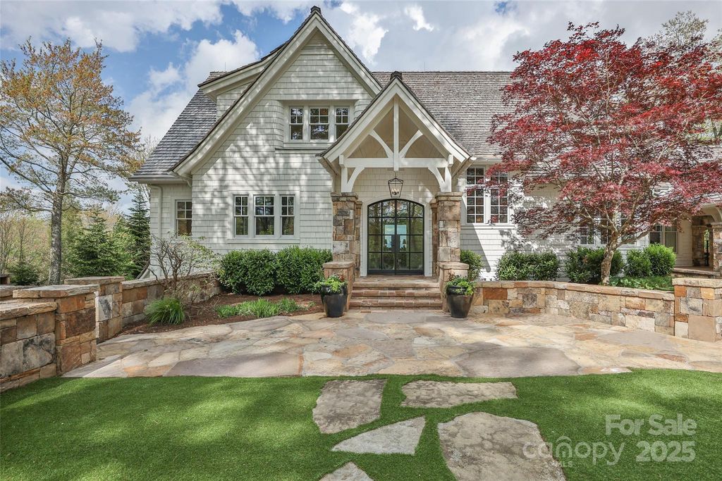 1877 Bowery Road, Highlands, NC 28741