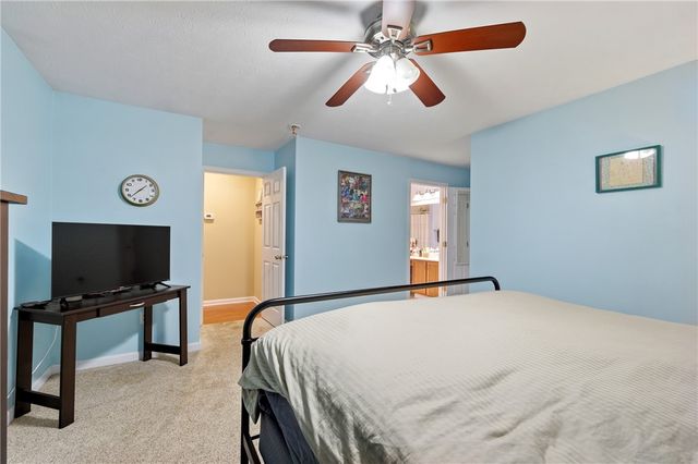 1009 Trail Side Ct, Penn Twp, PA 15644