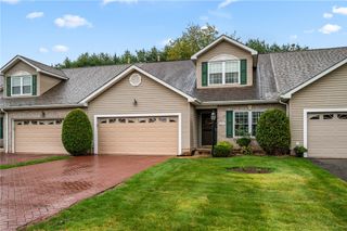 1009 Trail Side Ct, Penn Twp, PA 15644