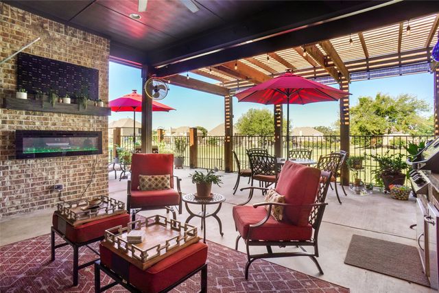 12205 Indian Creek Drive, Fort Worth, TX 76179