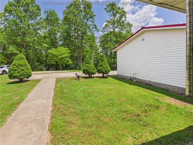 268 Mountain View Drive, Big Spring, WV 26137