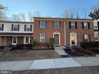 6427 OLD SCOTTS CT, Springfield, VA 22152