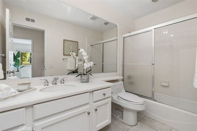 21 MIRADOR, Irvine, CA 92612