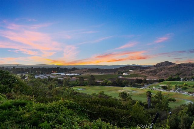 21 MIRADOR, Irvine, CA 92612