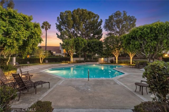 21 MIRADOR, Irvine, CA 92612